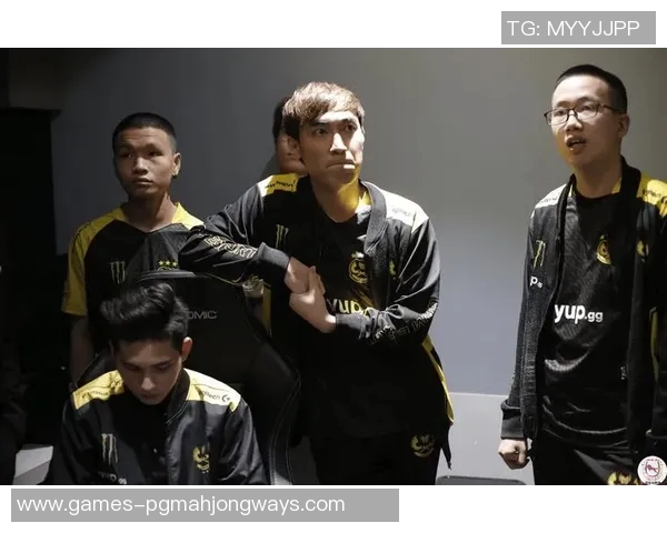 和平精英分析TES战队防守策略与战术执行的关键要素